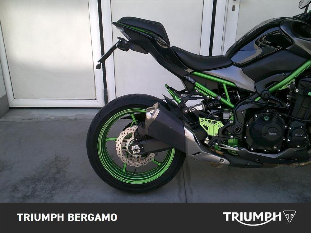 Kawasaki Z 900 SE (2022 - 24) (6)