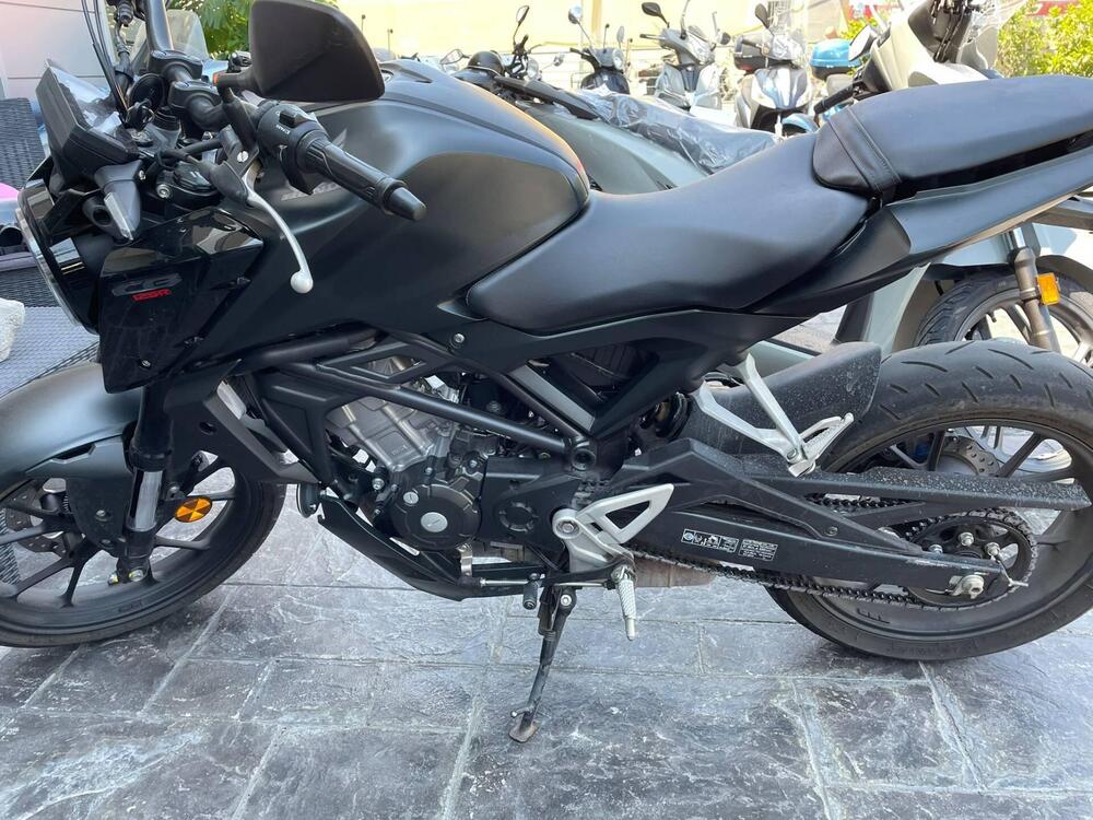 Honda CB 125 R (2021 - 23) (3)