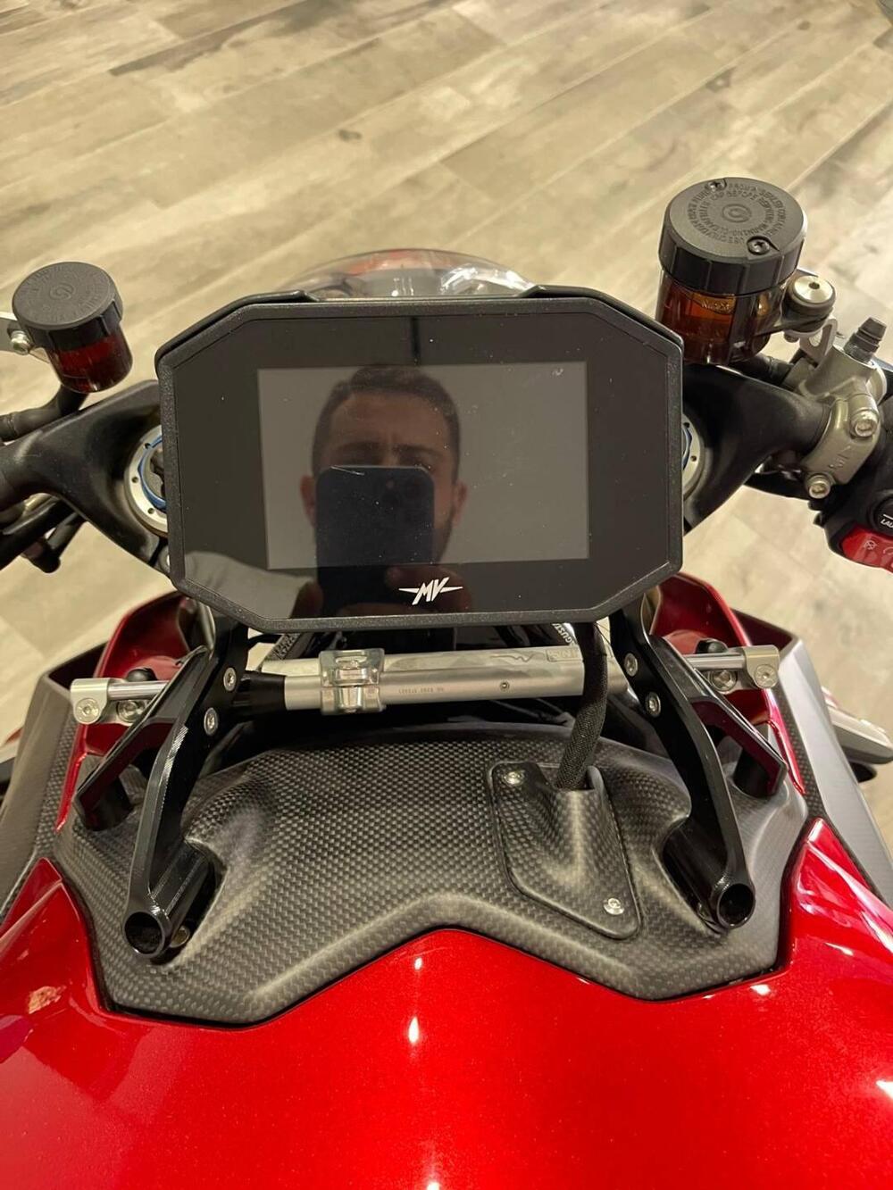 MV Agusta Brutale 1000 RR (2021 - 25) (14)