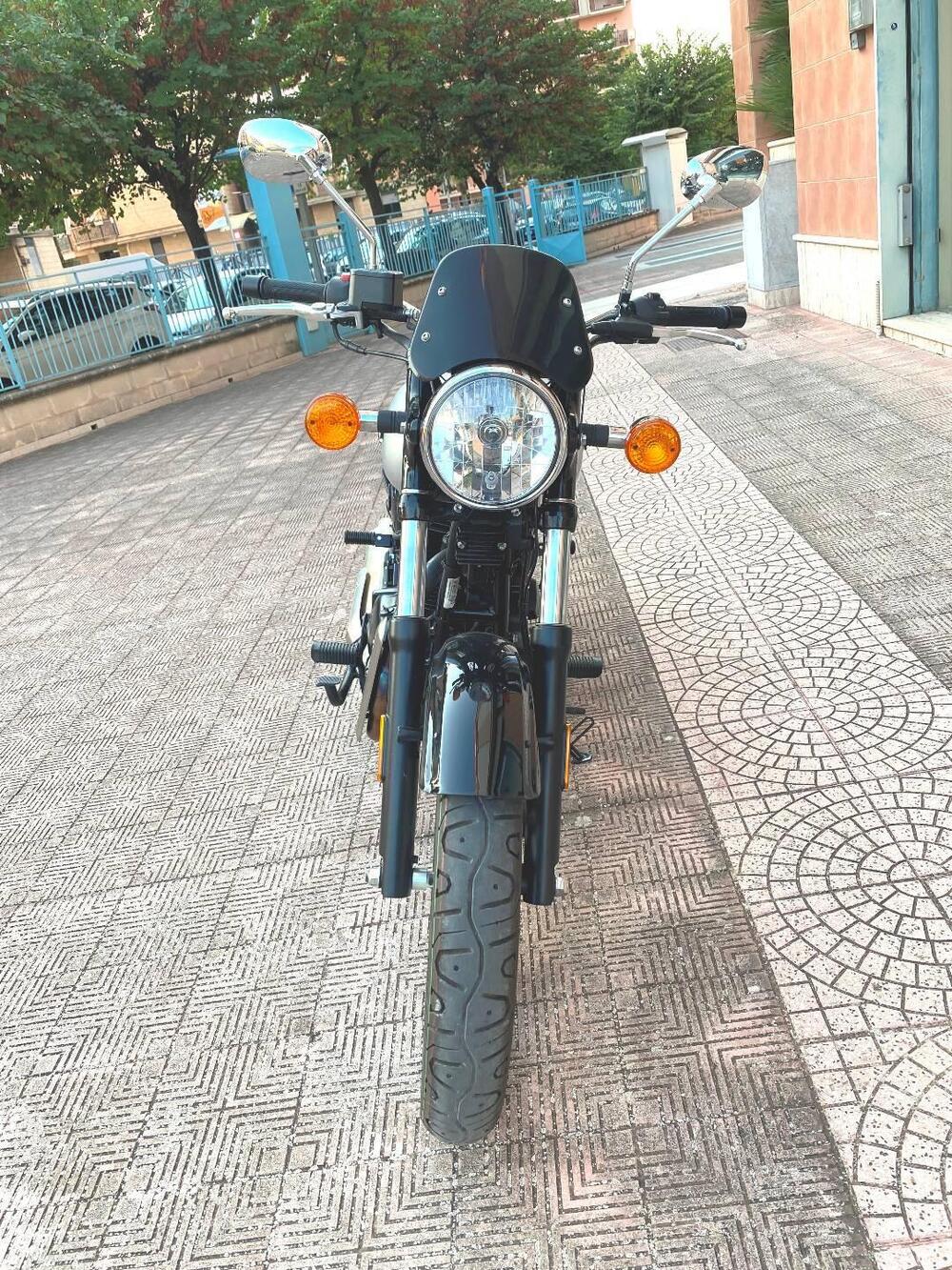 Benelli Imperiale 400 (2021 - 25) (7)