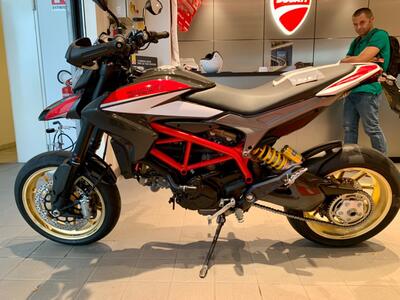 Ducati Hypermotard 821 SP (2013 - 15) usata