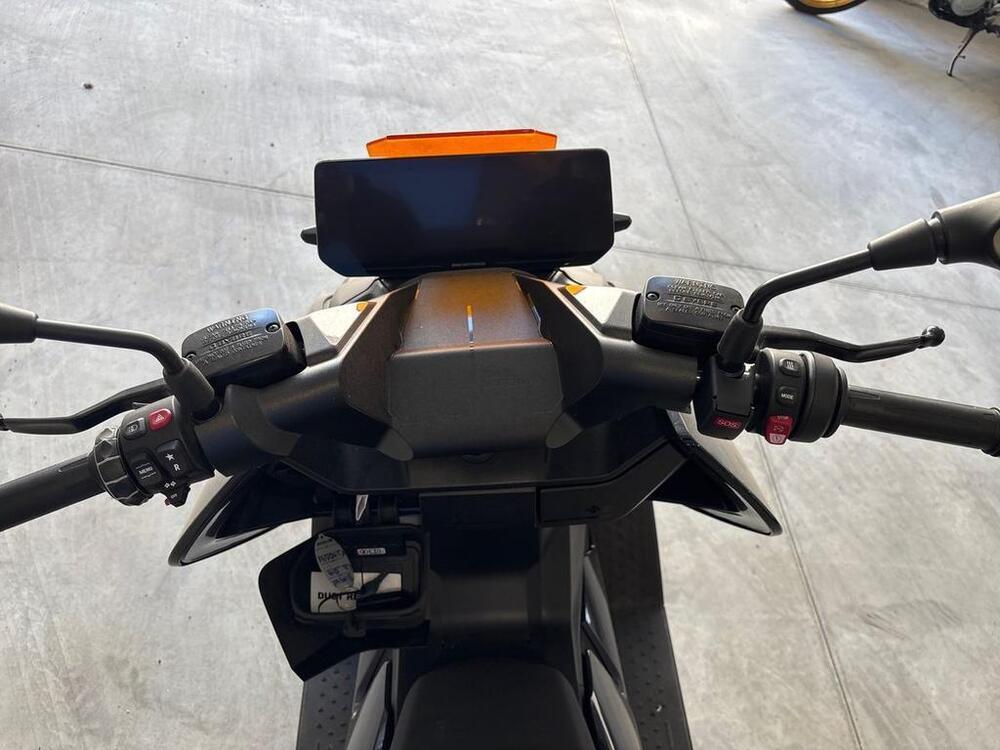 Bmw CE 04 (2021 - 25) (7)