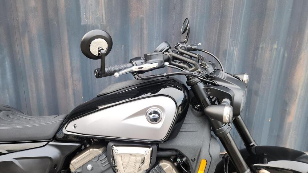 QJ Motor SRV 600 V (2025 - 26) (7)