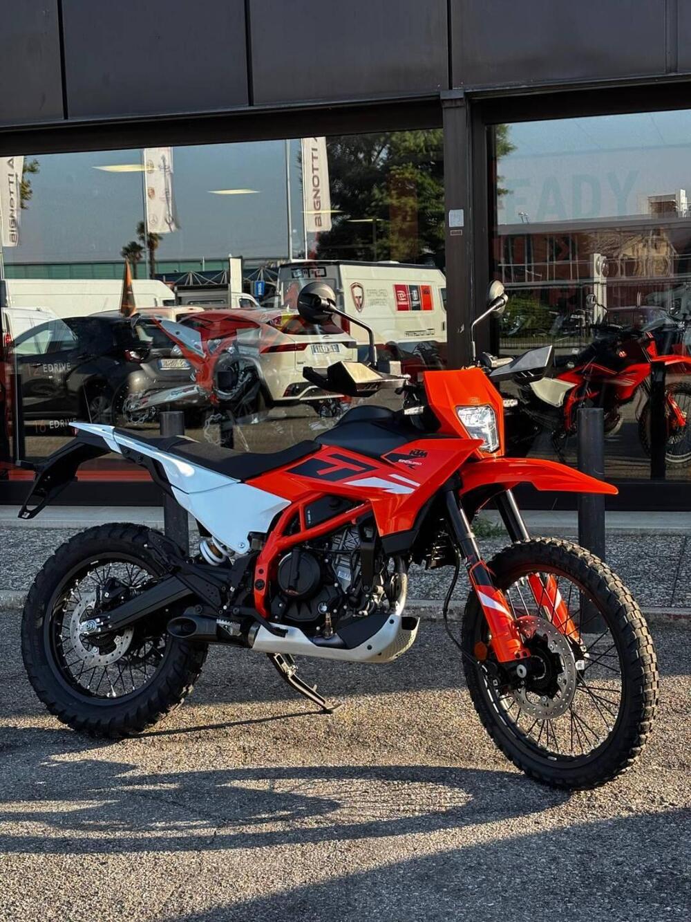 KTM 390 Enduro R (2025 - 26) (2)