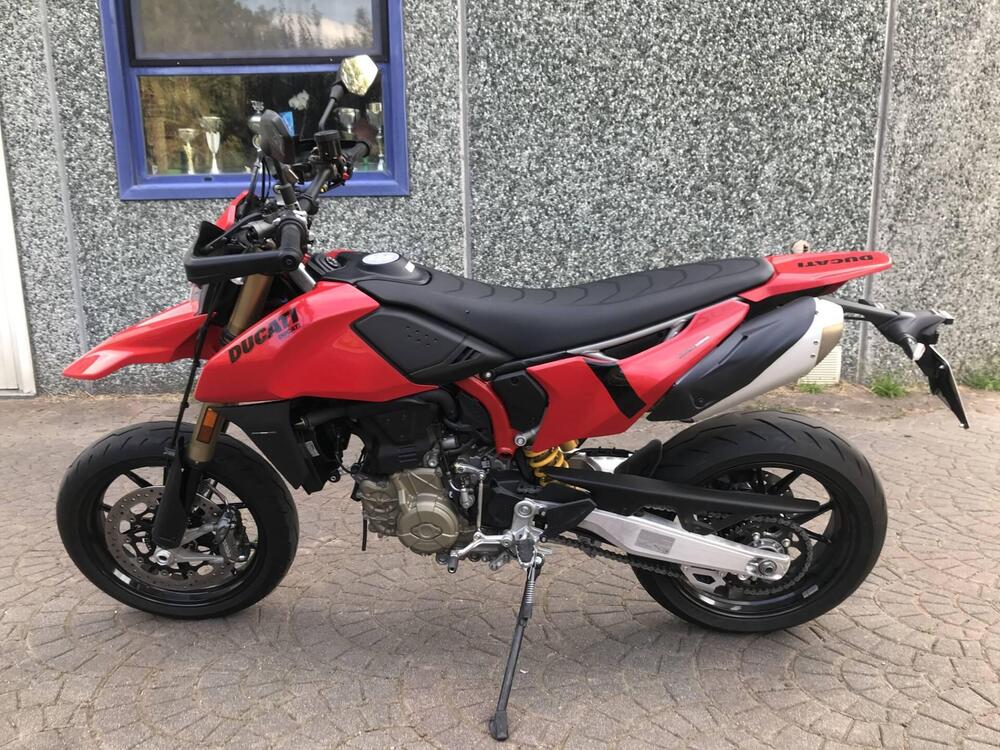 Ducati Hypermotard 698 Mono (2024 - 25) (4)