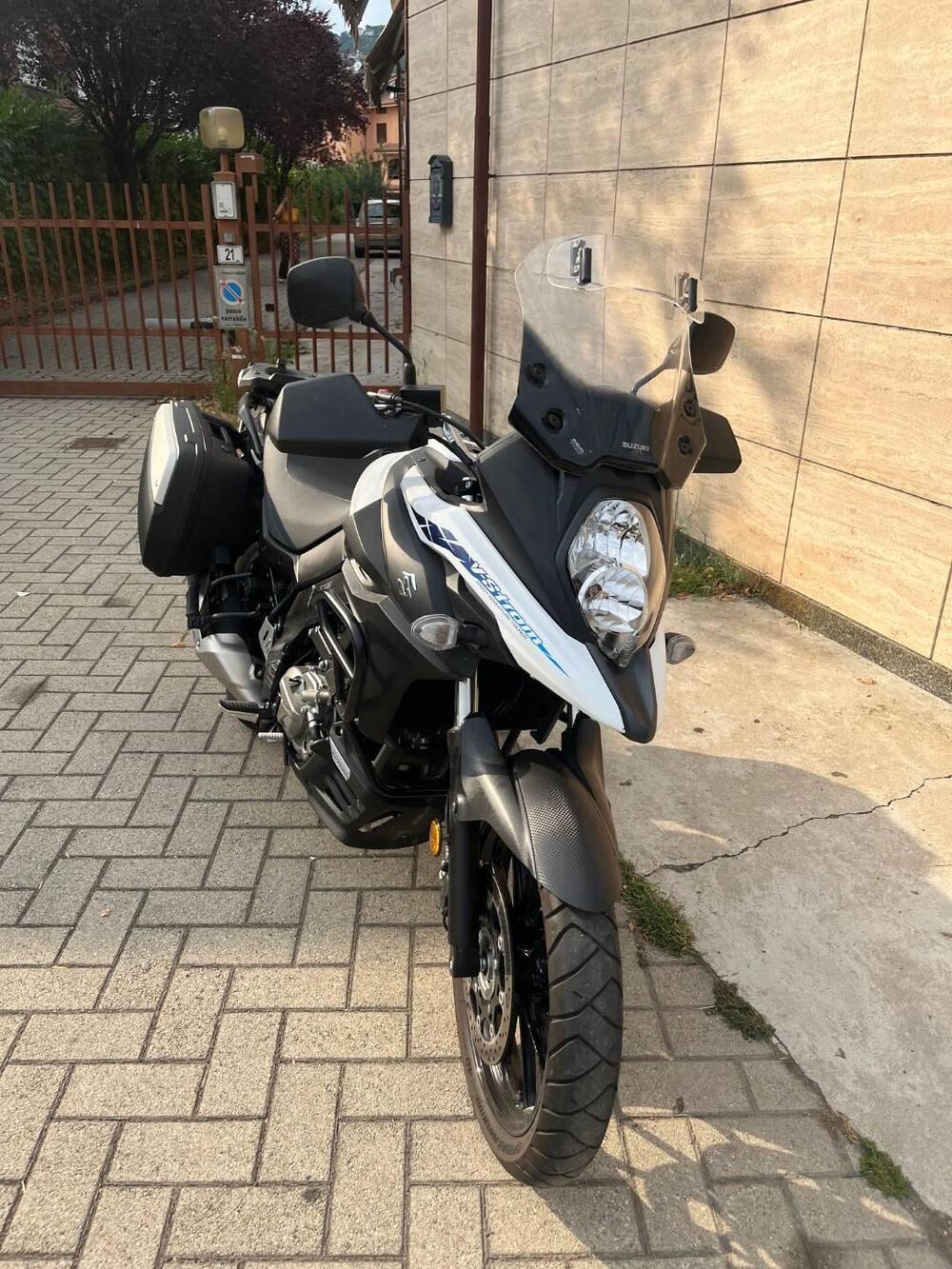 Suzuki V-Strom 650 Explorer (2023 - 25) (2)