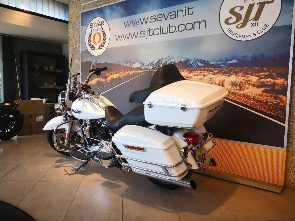 Harley-Davidson 107 Road King Classic (2017 - 18) - FLHRC (8)