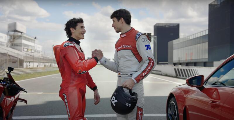 MotoGP 2025. Marc Marquez vs Alex Marquez, Ducati Panigale V4S vs Audi RS e-tron GT: la drag race che aspettavi di vedere [VIDEO]