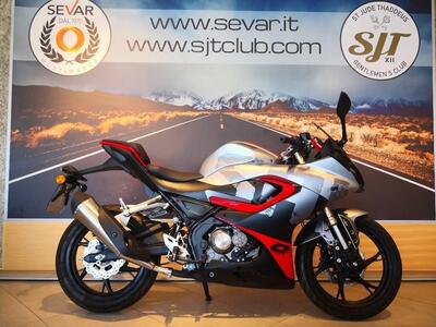 QJ Motor SRK 125 R (2025) nuova