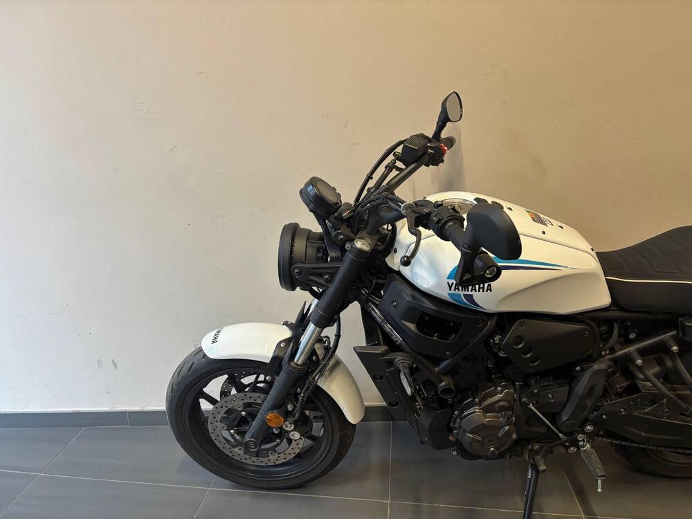 Yamaha XSR 700 (2022 - 26) (2)