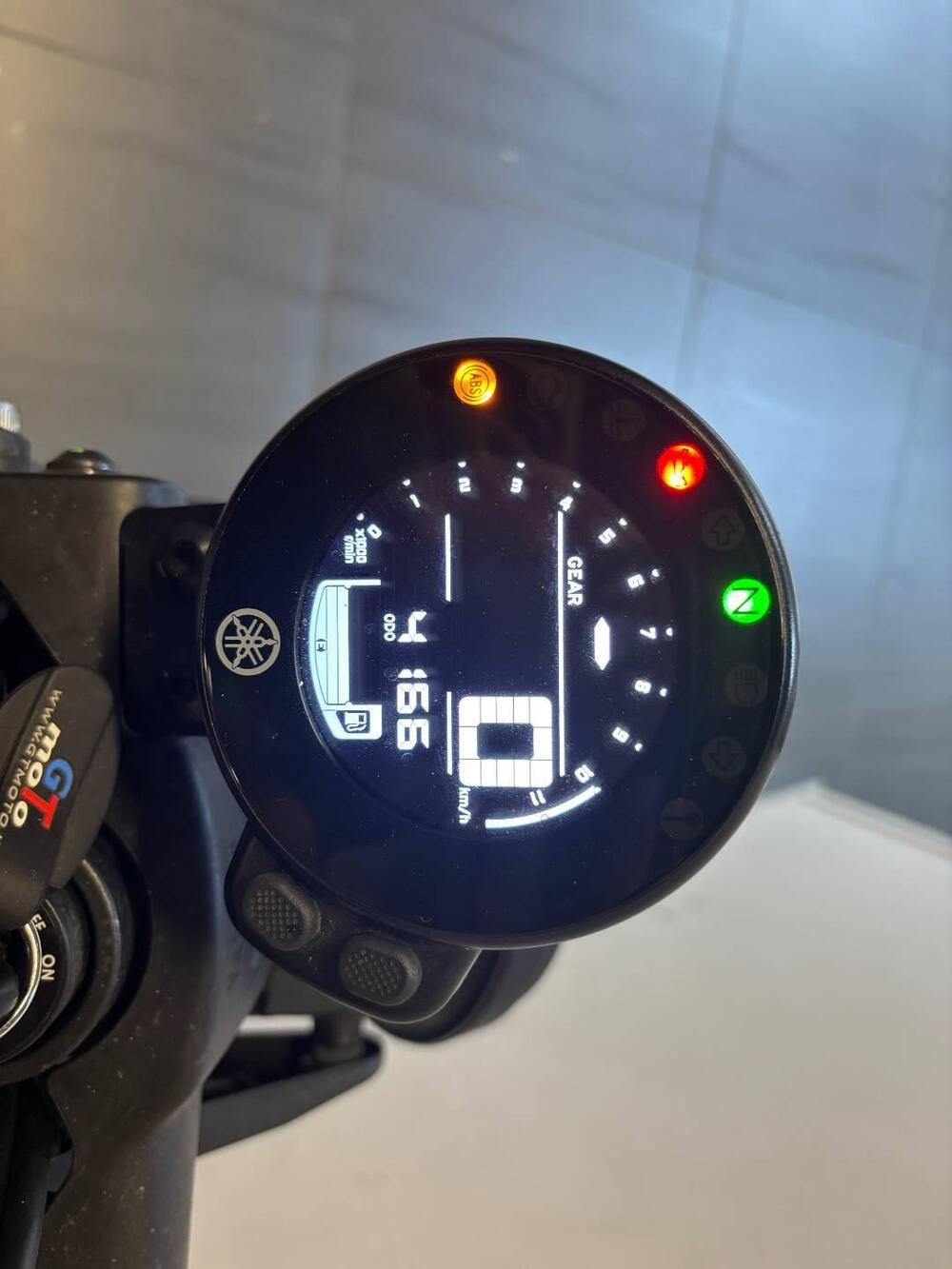 Yamaha XSR 700 (2022 - 26) (4)