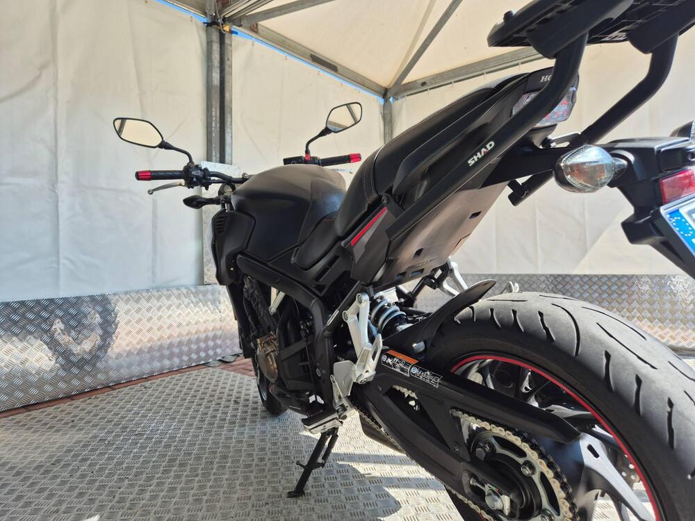 Honda CB 650 F (2017 - 18) (12)