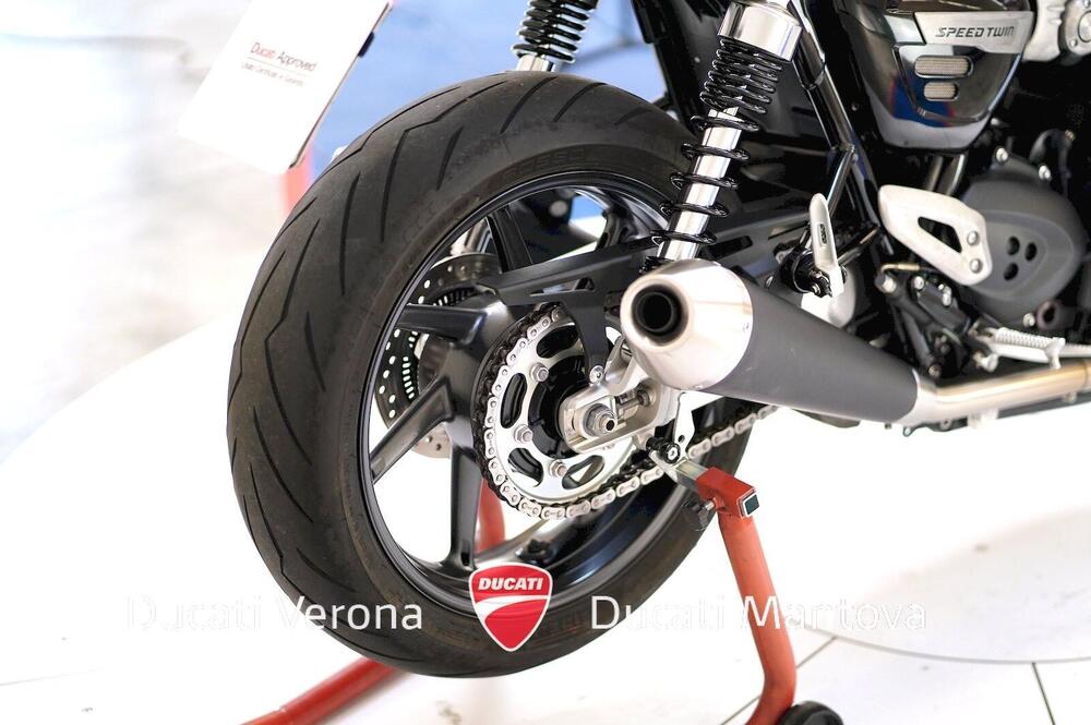 Triumph Speed Twin 1200 (2019 - 20) (10)