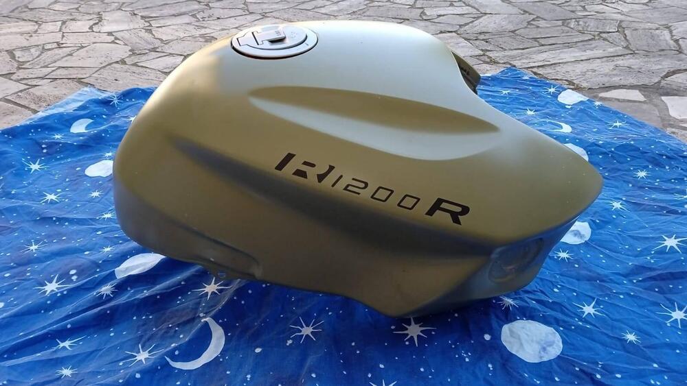 SERBATOIO FIANCHETTI PARAFANGO MOTO BMW R1200R 200 (2)