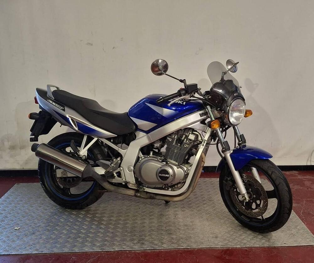 Suzuki GS 500 (2001 - 06)