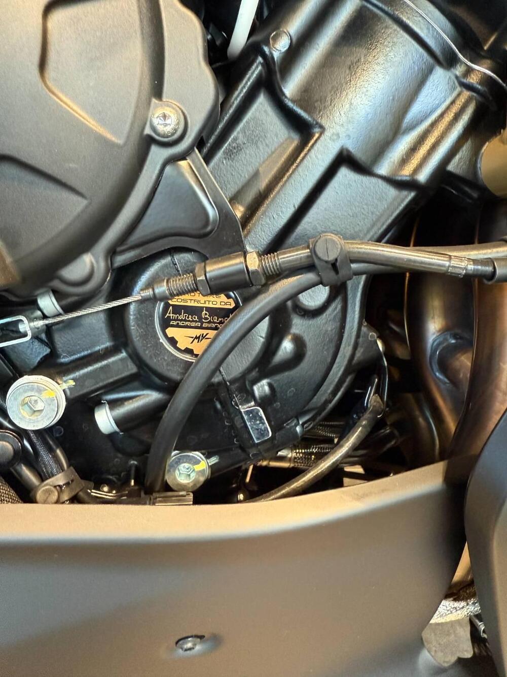 MV Agusta Superveloce 800 S (2021 - 25) (13)