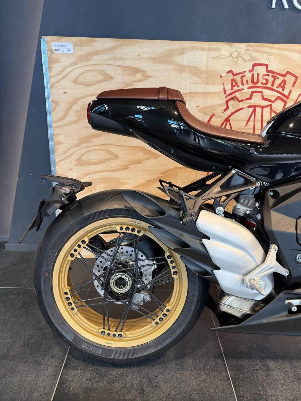 MV Agusta Superveloce 800 S (2021 - 25) (6)