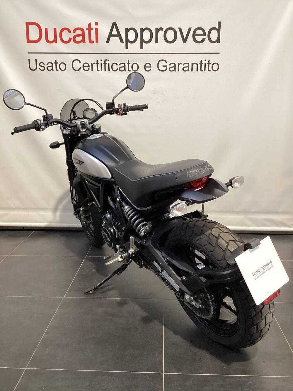Ducati Scrambler 800 Icon Dark (2021 - 22) (4)