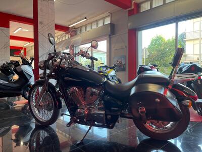 Honda VT 750 Shadow Black Spirit (2007 - 16) usata
