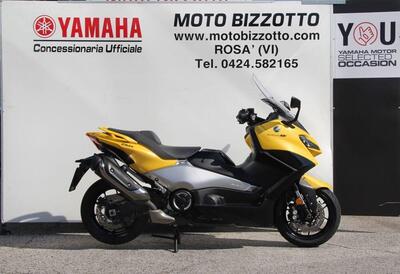 Yamaha T-Max 560 (2022 - 24) usata