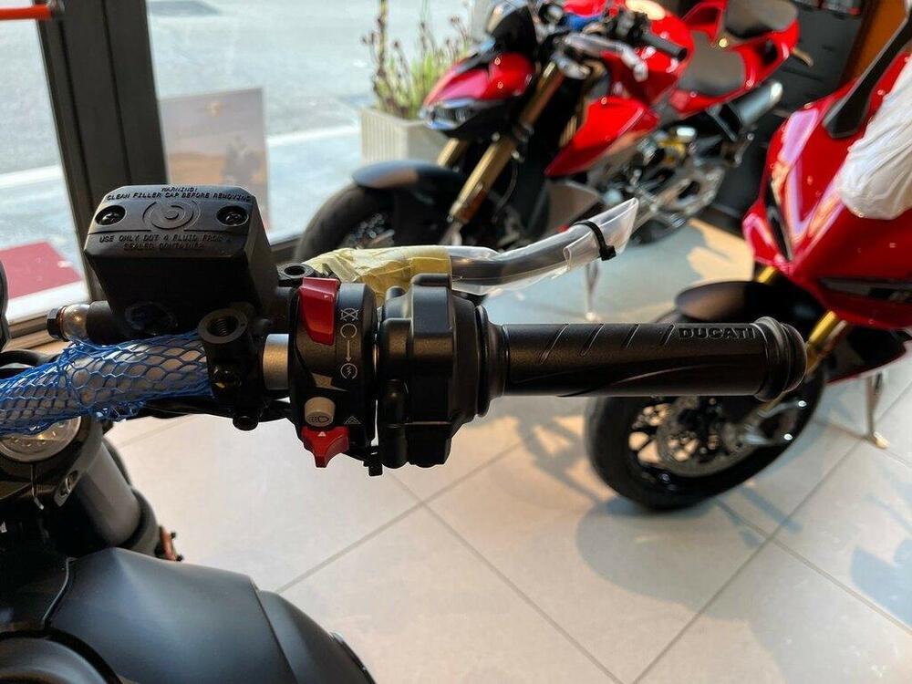 Ducati Scrambler 800 Icon Dark (2025) (8)