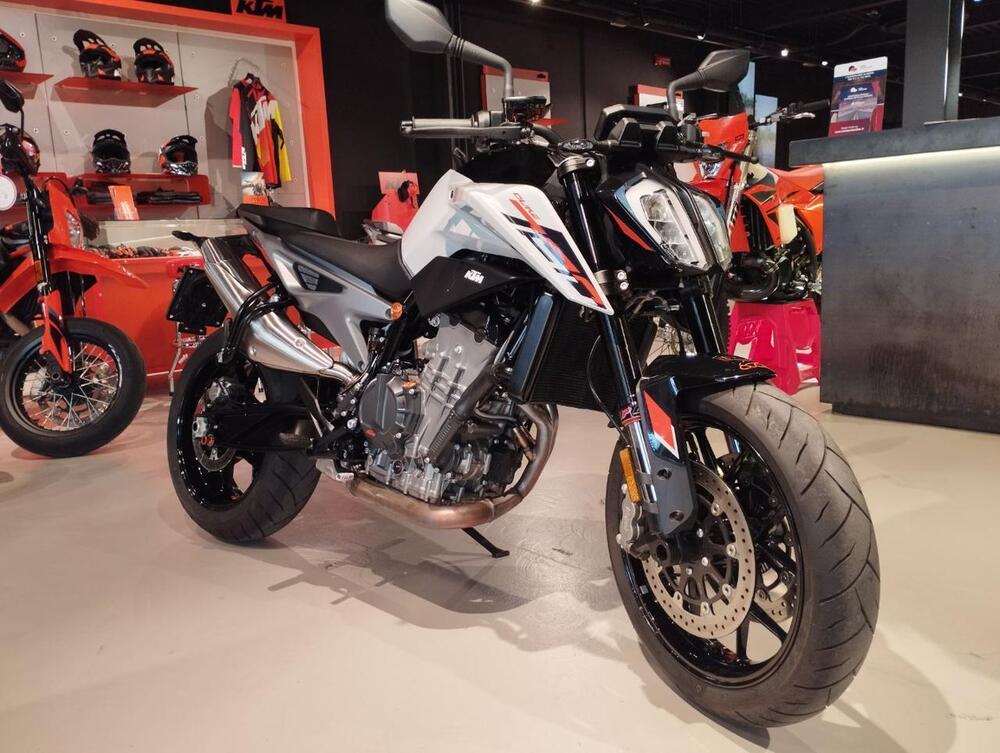 KTM 790 Duke (2025 - 26) (2)