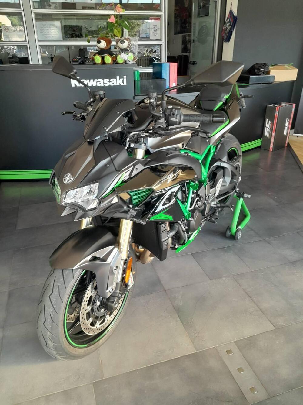 Kawasaki Z H2 SE (2021 - 24) (2)