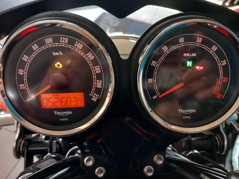 Triumph Bonneville SE (2009 - 13) (20)