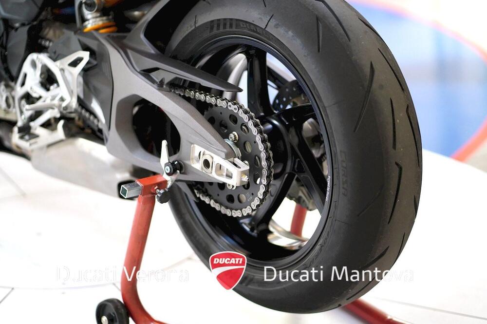 Ducati Streetfighter V4 S (2025) (12)