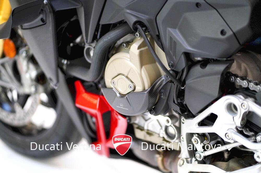 Ducati Streetfighter V4 S (2025) (14)