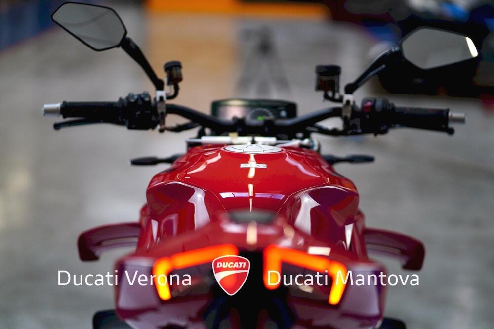 Ducati Streetfighter V4 S (2025) (19)