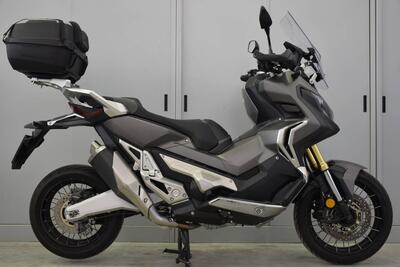 Honda X-ADV 750 (2017) usata
