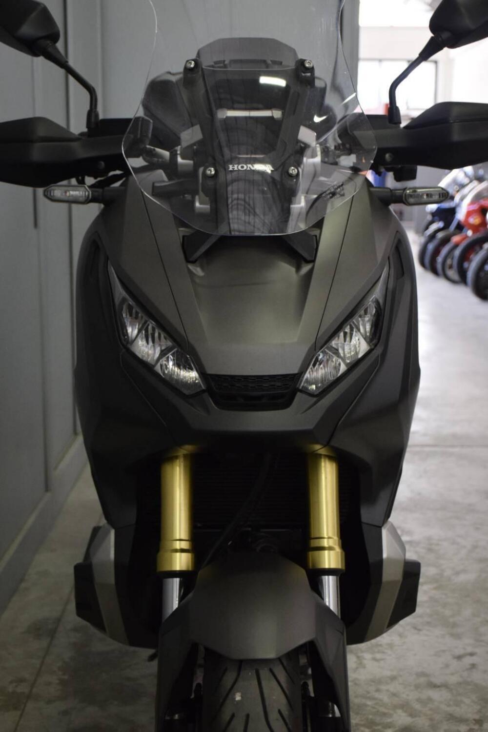 Honda X-ADV 750 (2017) (7)