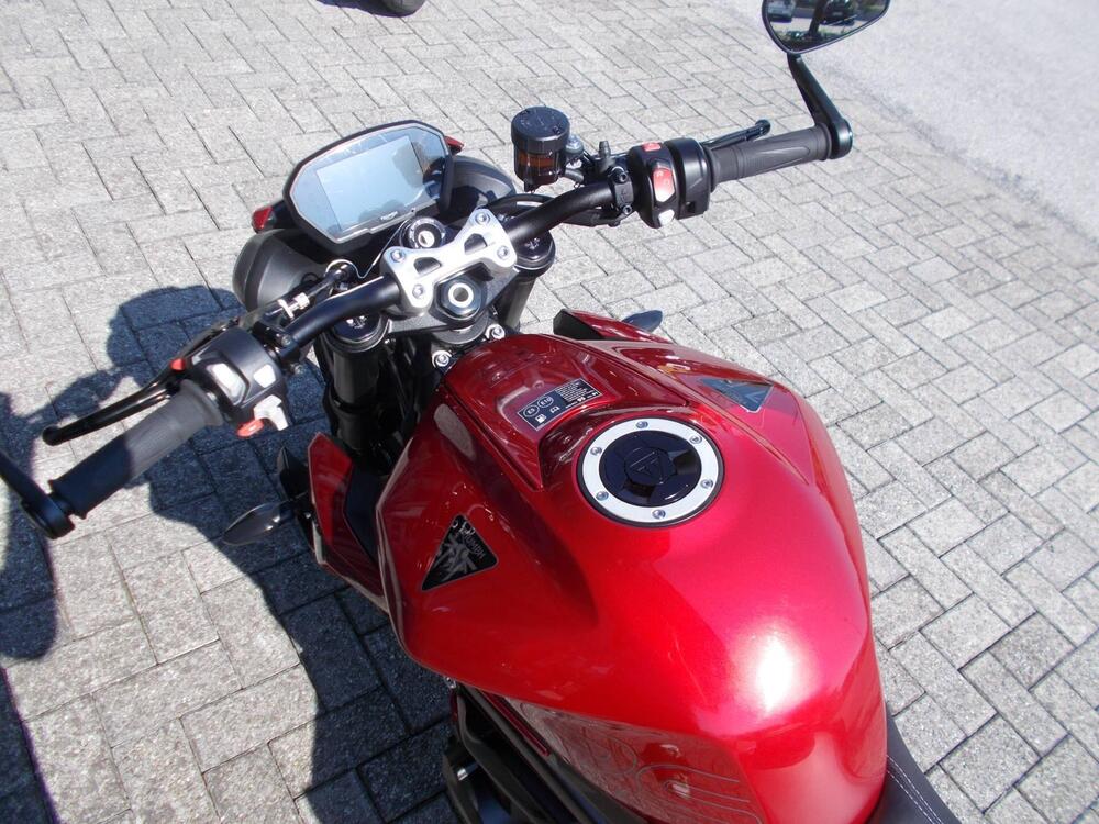 Triumph Street Triple 765 RS (2023 - 26) (4)
