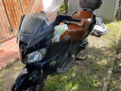 Suzuki Burgman AN 650 Executive (2004 - 06) usata