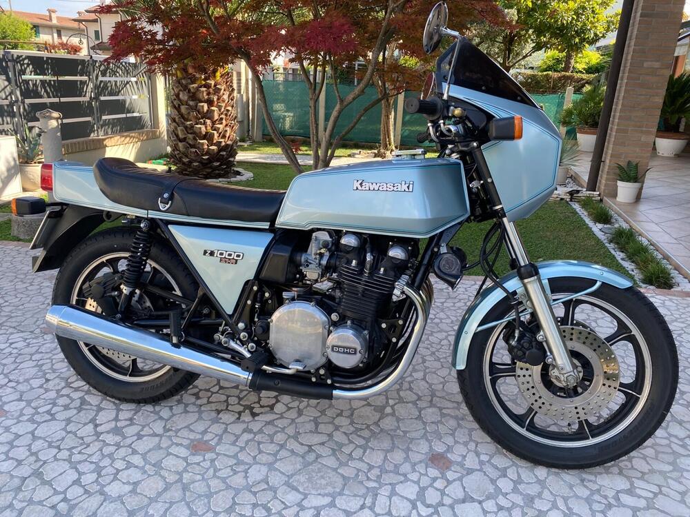 Kawasaki Z1000 z1-R