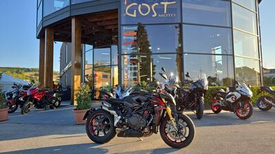 MV Agusta Brutale 1000 RR (2021 - 25) usata