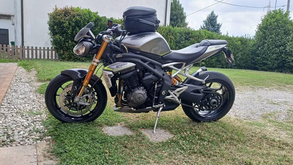 Triumph Speed Triple 1200 RS (2021 - 24) (2)