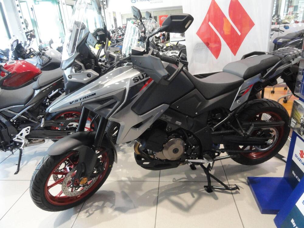 Suzuki V-Strom 1050SE (2025 - 26)