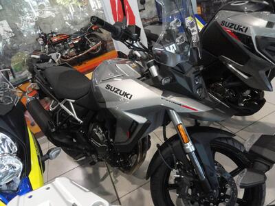 Suzuki V-Strom 800SE (2025) nuova