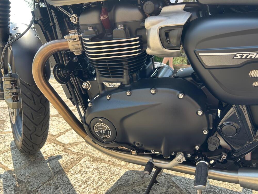 Triumph Street Twin 900 (2021 - 22) (10)