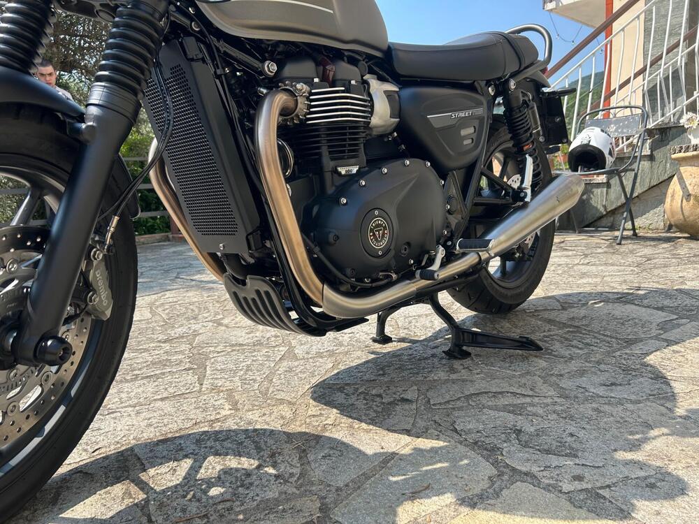 Triumph Street Twin 900 (2021 - 22) (12)