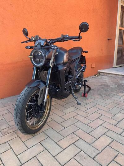 Zontes ZT350-GK (2022 - 25) usata