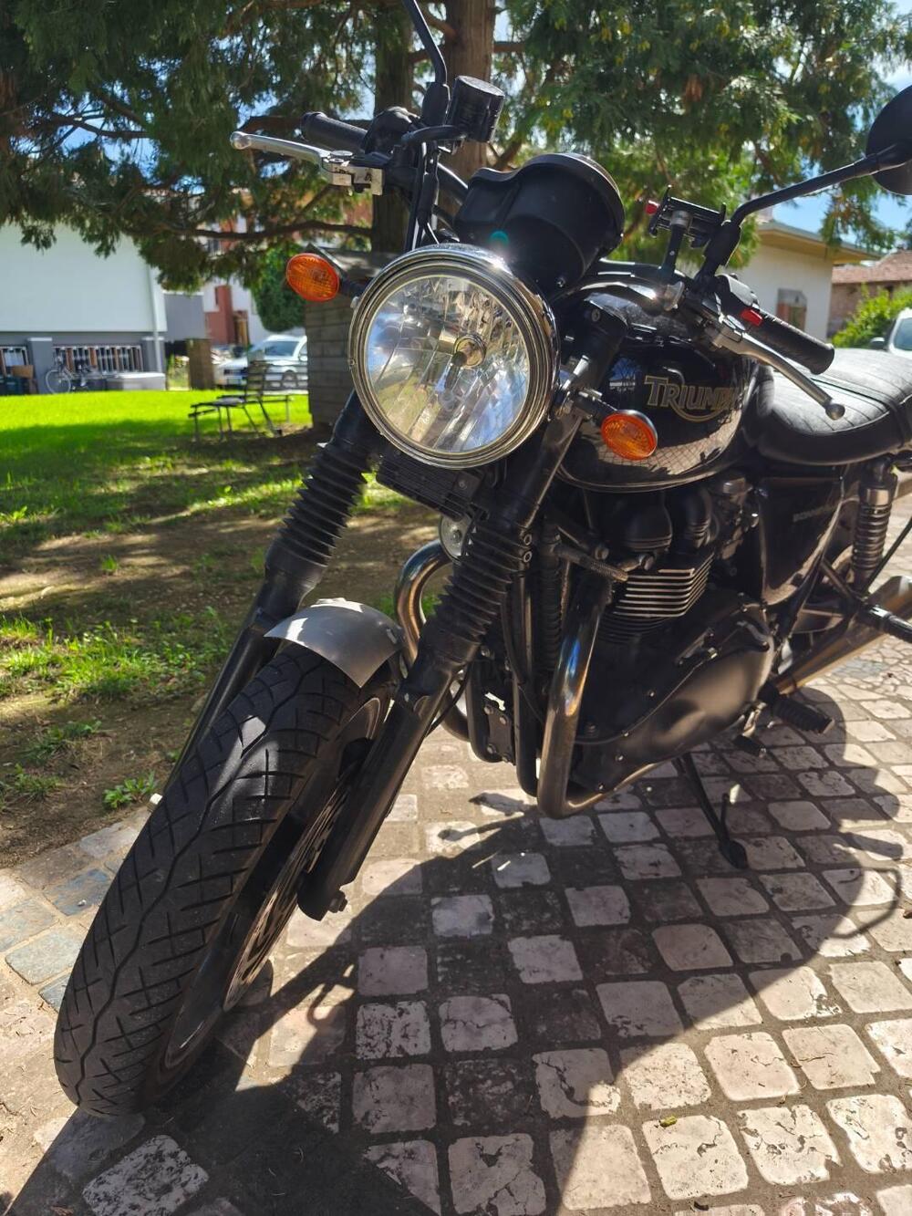 Triumph Bonneville T100 (2008 - 16) (5)