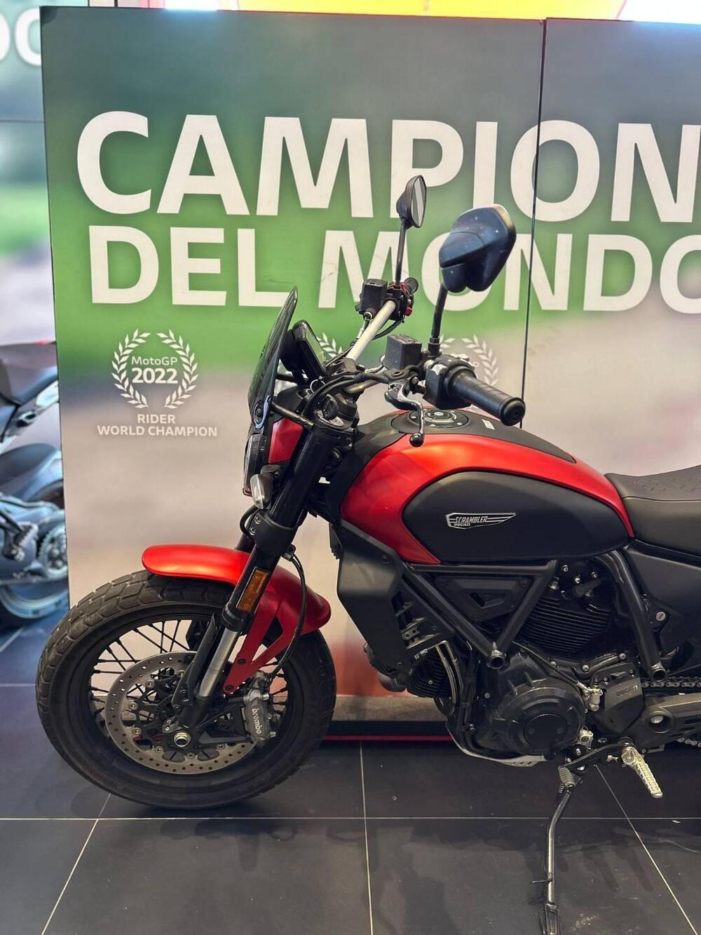 Ducati Scrambler 800 Icon Dark (2025)