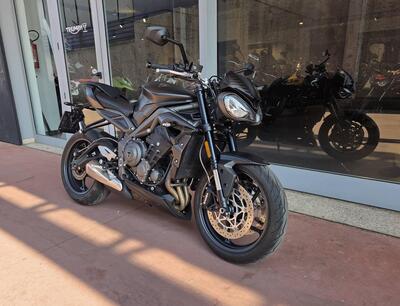 Triumph Street Triple R (2020 - 22) usata