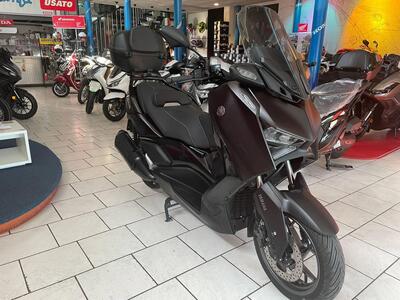 Yamaha X-Max 300 Tech Max (2021 - 24) usata