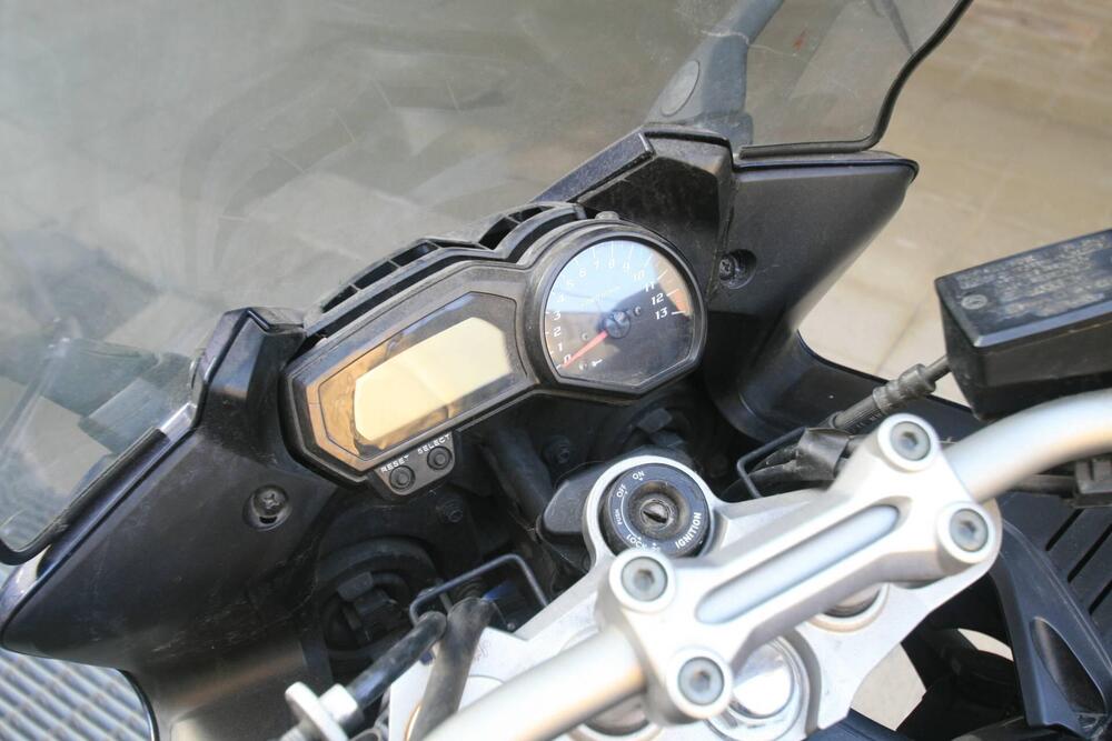 Yamaha FZ1 Fazer (2006 - 16) (6)