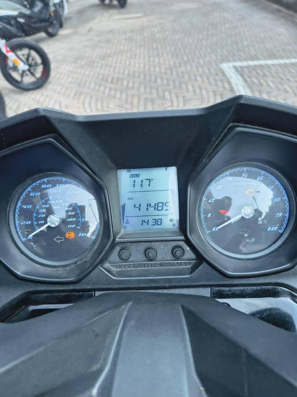 Kymco Downtown 350i ABS (2016 - 20) (5)