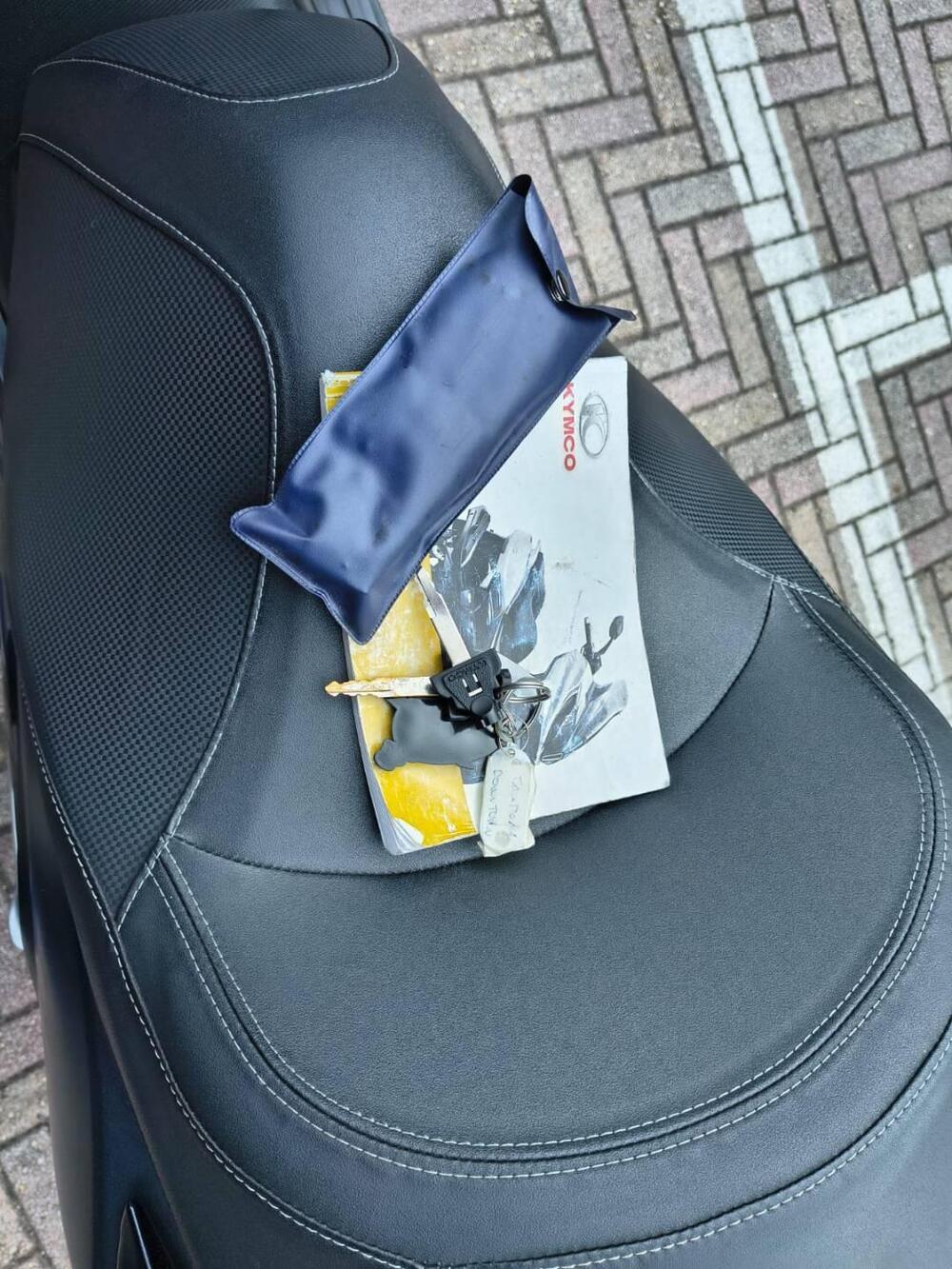 Kymco Downtown 350i ABS (2016 - 20) (6)